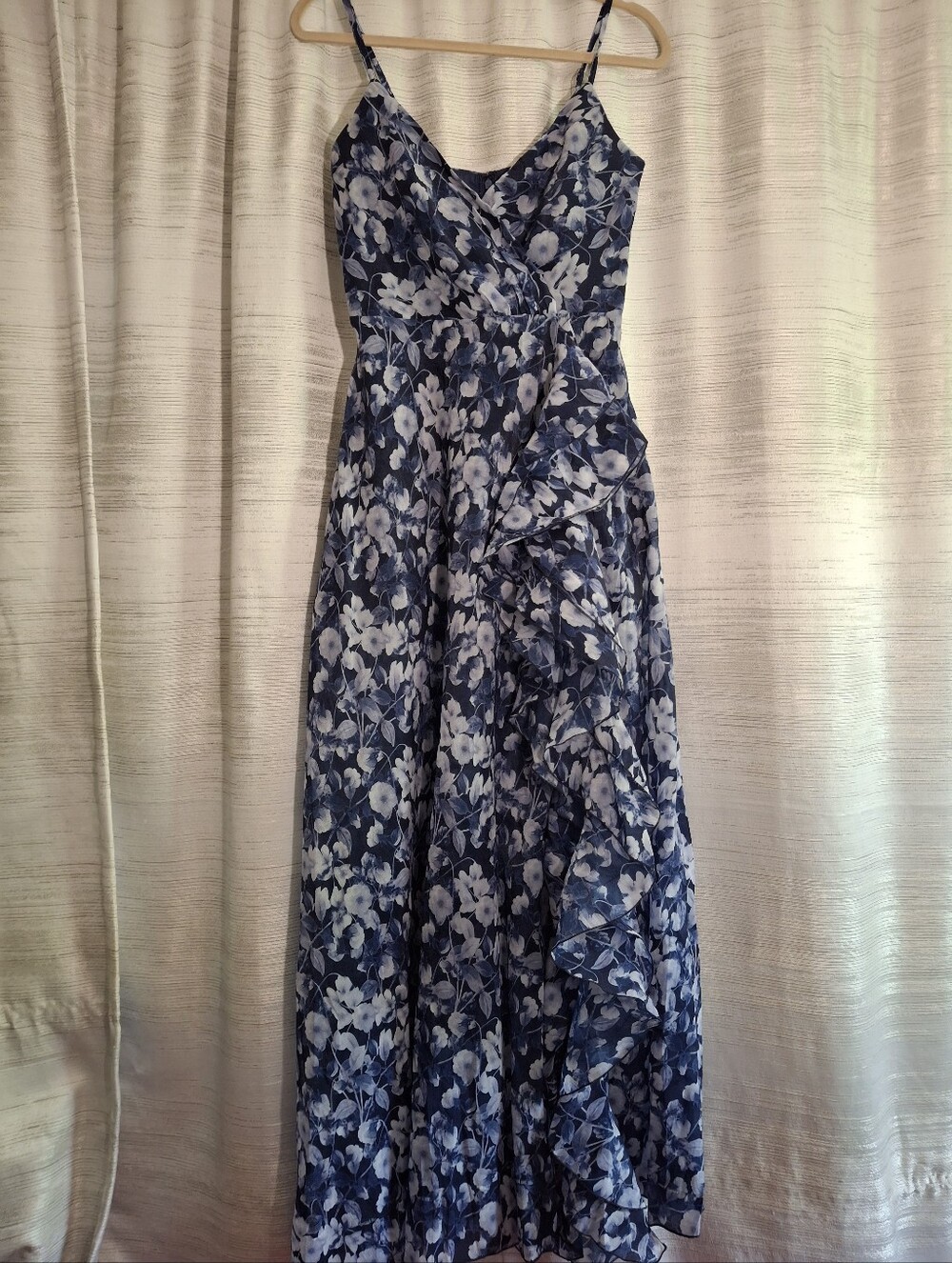 Lulu's Navy, Light Blue, and White Floral Ruffle Maxi Dress Medium New